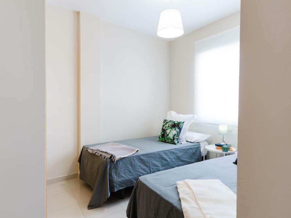 La Marina Ii, Luminoso Apartamento Junto A La Playa Torre de Benagalbon Exterior foto